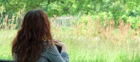 woman-bench_900w